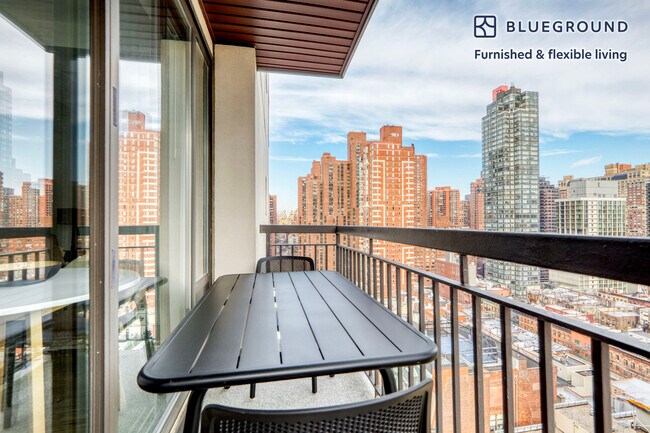354 E 91st St unit FL20-ID1418, New York, NY 10128 - photo 4