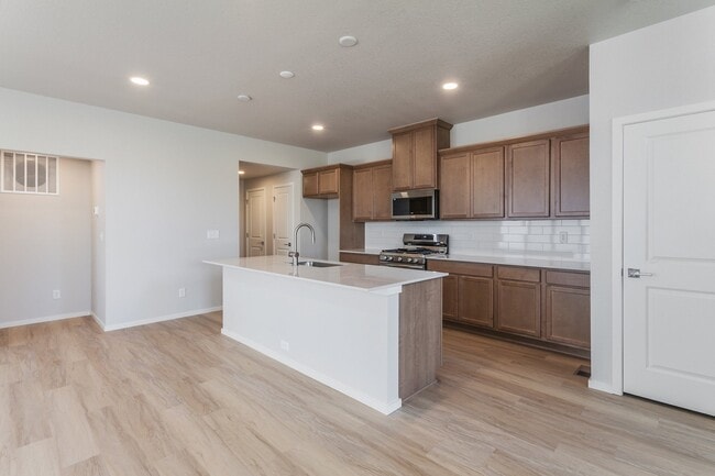 6116 Dutch Dr, Timnath, CO 80547 - photo 5