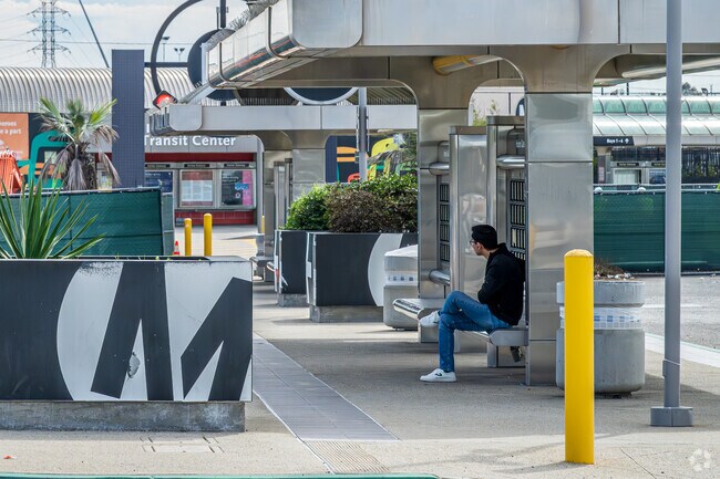 Harbor Gateway’s suburban feel comes with direct routes to Central LA.