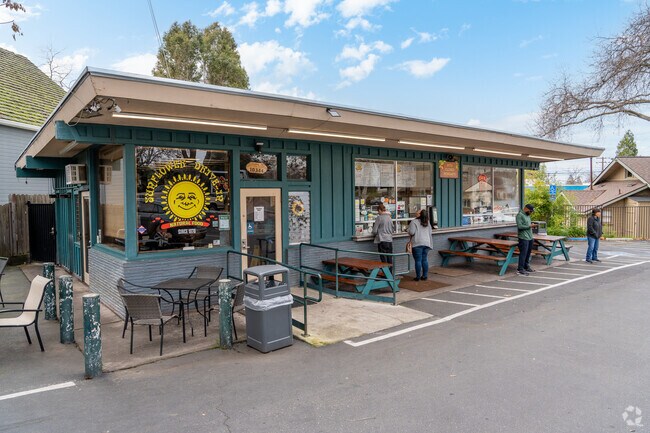 Sunflower Drive-In is a popular vegan restaurant in Fair Oaks known for their delicious burgers.
