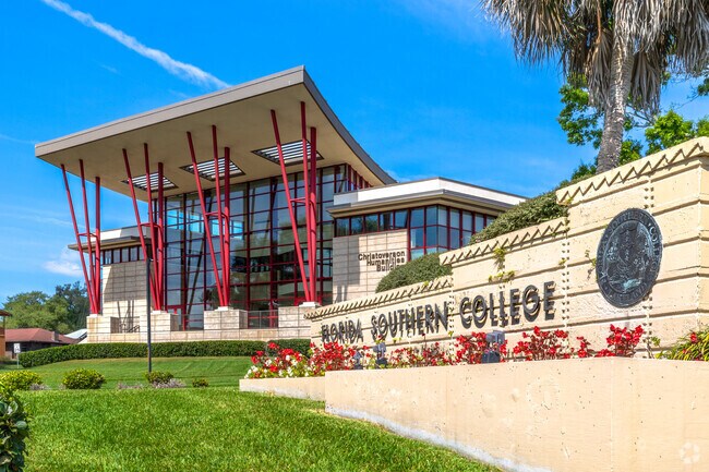 Lakeland host the largest single-site collection of Frank Lloyd Wright architecture at FSC.