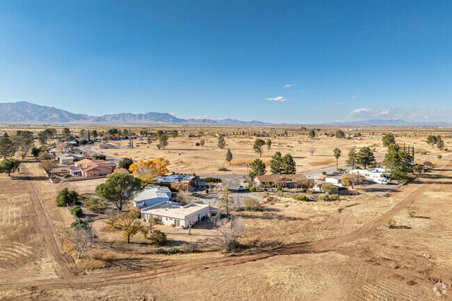 Ranch style homes in Sunsites usually go for $125,000 and $340,000.