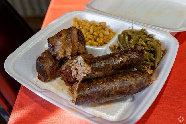 Feast on a steak wrap with jalapeno cream cheese or smoked boudin at Bergeron’s.