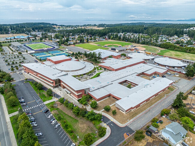 Oak Harbor High School