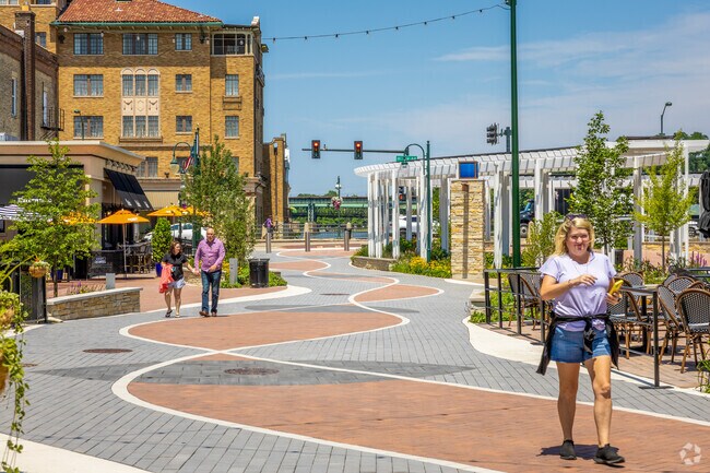 The downtown area of Saint Charles is full of activity during the summer.