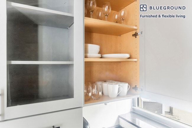 232 Elizabeth St unit FL5-ID2054, New York, NY 10012 - photo 6