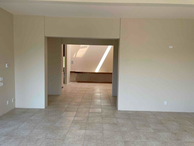 4 Old Agua Fria Rd E, Santa Fe, NM 87508 - photo 5