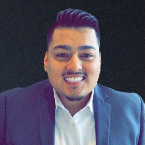 Agent Photo