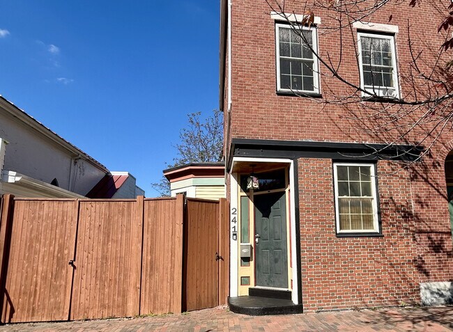 241 Cumberland Ave unit Luxury Downtown Furn, Portland, ME 04101 - photo 2