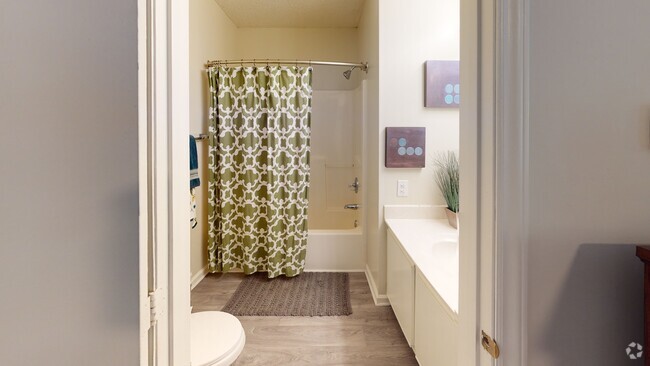 1BR,1BA