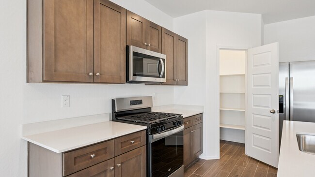 22101 N Dawn View Dr, Maricopa, AZ 85139 - photo 5