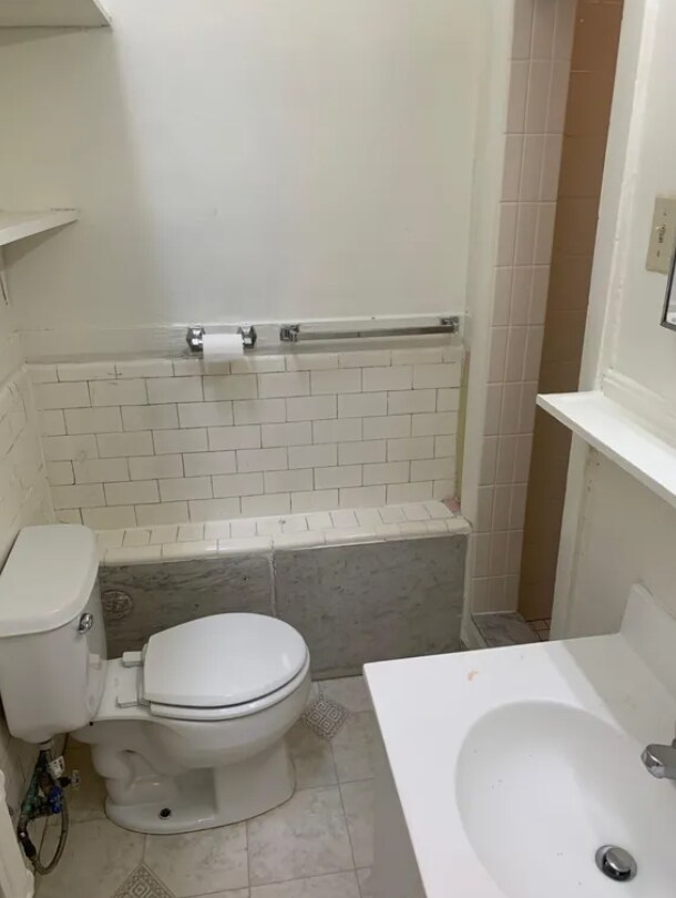 *Pictures are representative samples of the advertised unit. In some cases, the actual units you tou