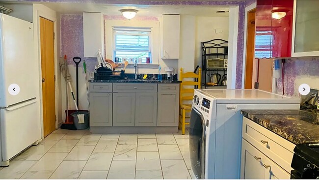 40 Bristol St unit 1 - 2 split, East Cambridge, MA 02141 - photo 3