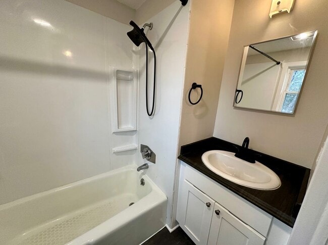 5 Prospect Street-C C, New Hartford, CT 06057 - photo 7