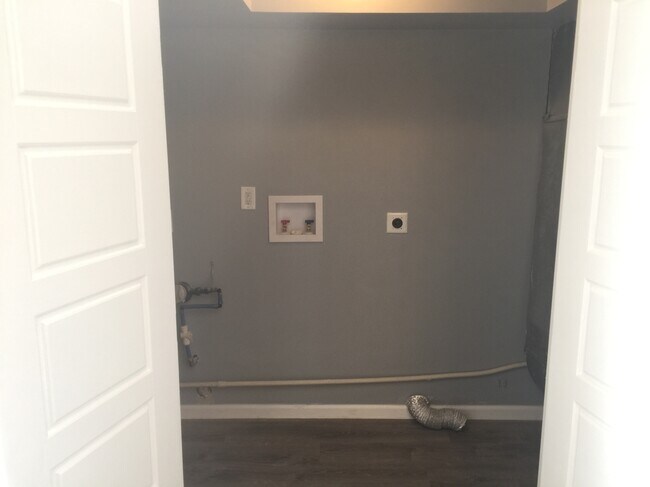 7767 Betsy Ross Cir, Dayton, OH 45459 - photo 7