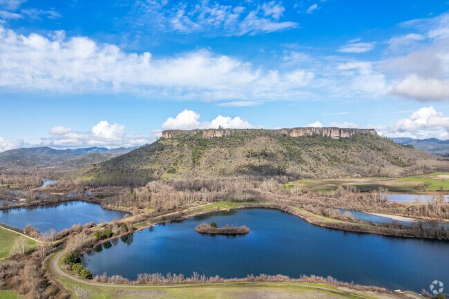 The iconic Table Rock can be viewed from Central Point.