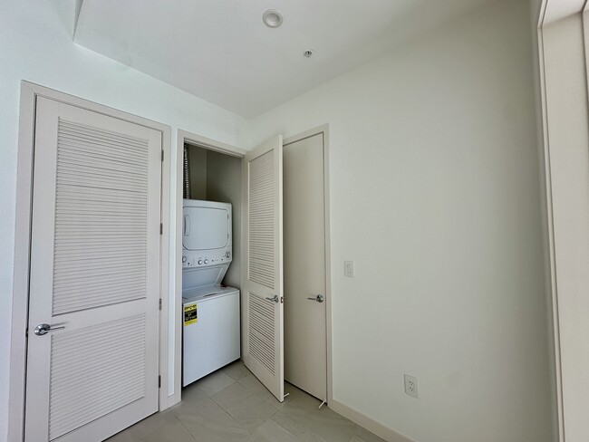 244 NW 31st St unit A8, Miami, FL 33127 - photo 7