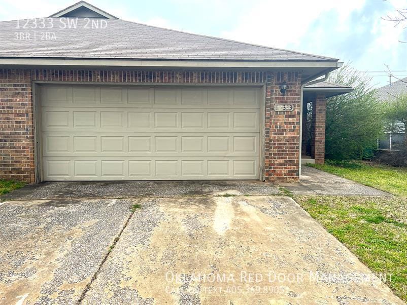 12333 SW 2nd St, Yukon, OK 73099 - photo 1