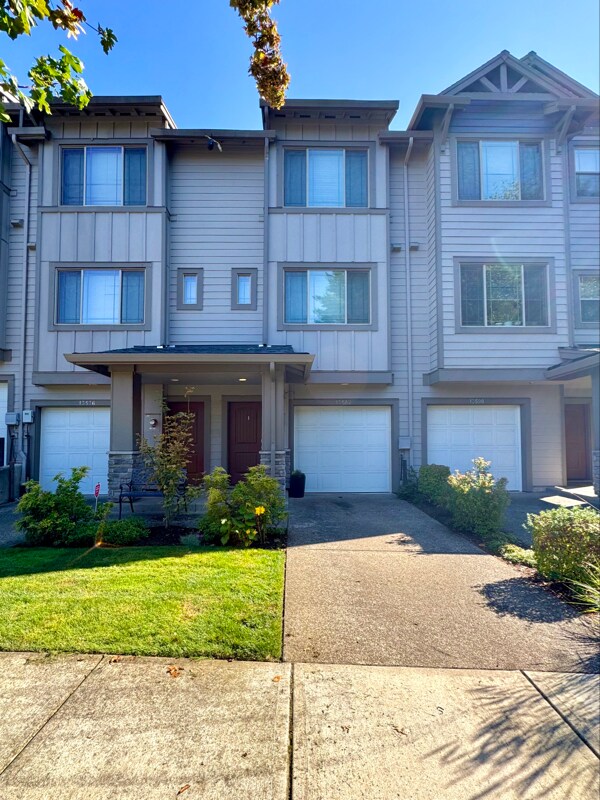 13582 SW Beach Plum Terrace, Sherwood, OR 97140