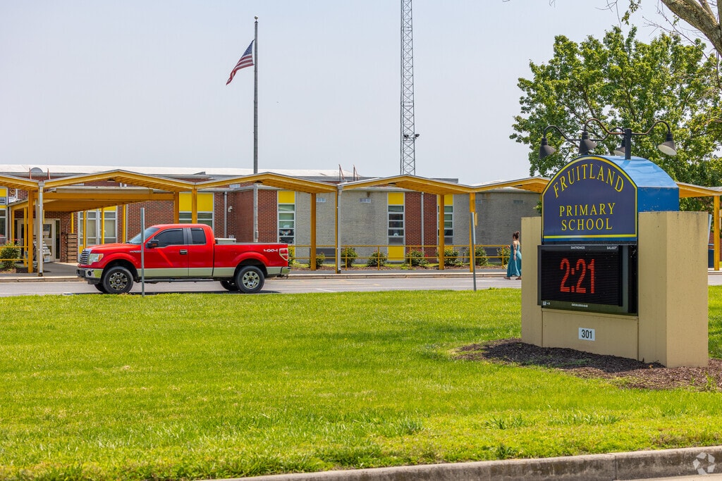 Fruitland Primary School is a part of the Wicomico Public School District.