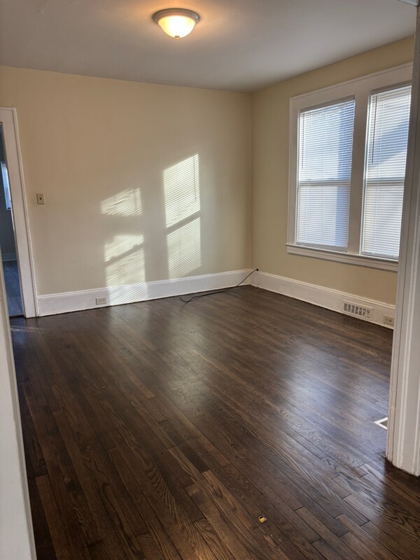 2939 Bon Air Ave, Winston-Salem, NC 27106 - photo 5