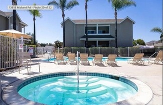 13818 Midland Rd, Poway, CA 92064