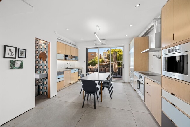 619 10th St NE unit B, Washington, DC 20002 - photo 5