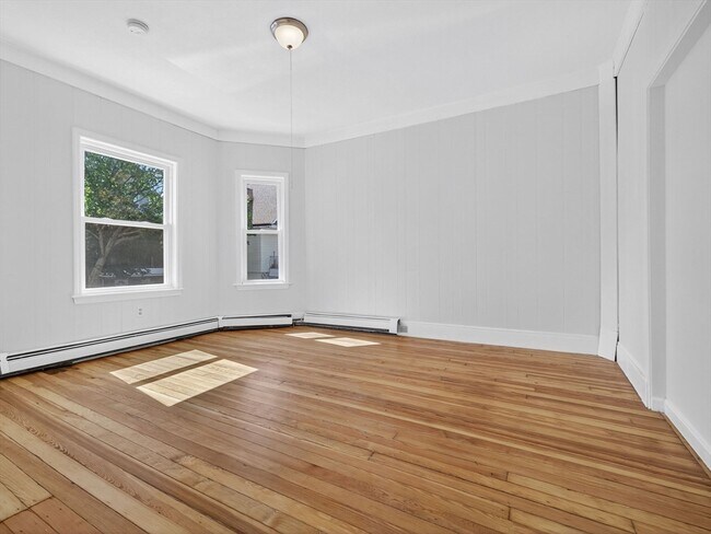 425 Medford St unit 1, Somerville, MA 02145 - photo 6