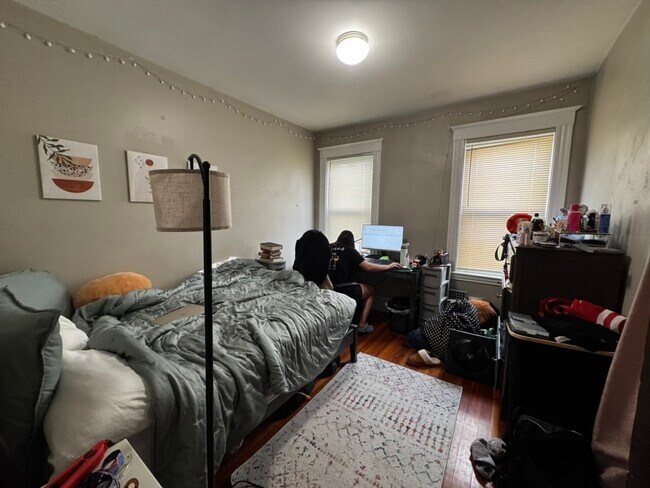 10 Cambridge Terrace unit 1, Cambridge, MA 02140 - photo 6