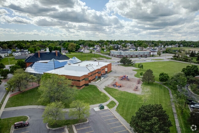 Children can easily walk or bike to Doyle-Ryder Community Education Center.