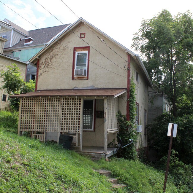 387 Baird St Unit Baird, Morgantown, WV 26505