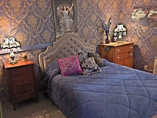 111 Causeway Rd, Colchester, VT 05446