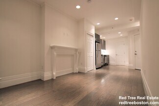 270 Newbury St Unit 6, Boston, MA 02116