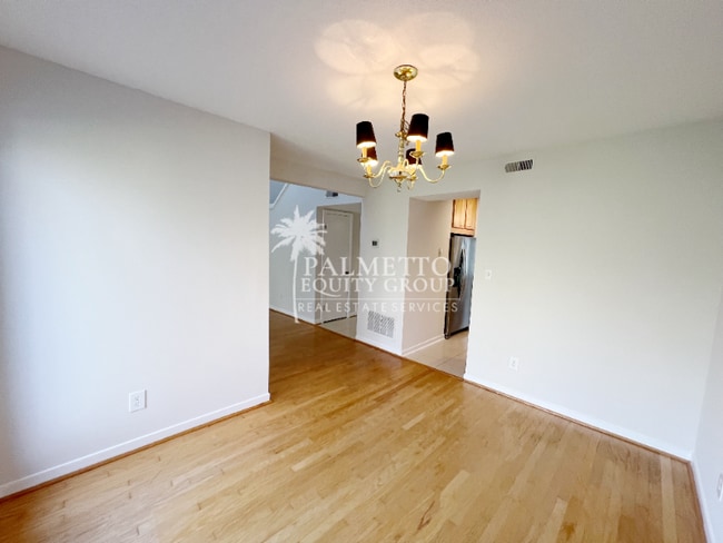 210 N Lindell Rd, Greensboro, NC 27403 - photo 6