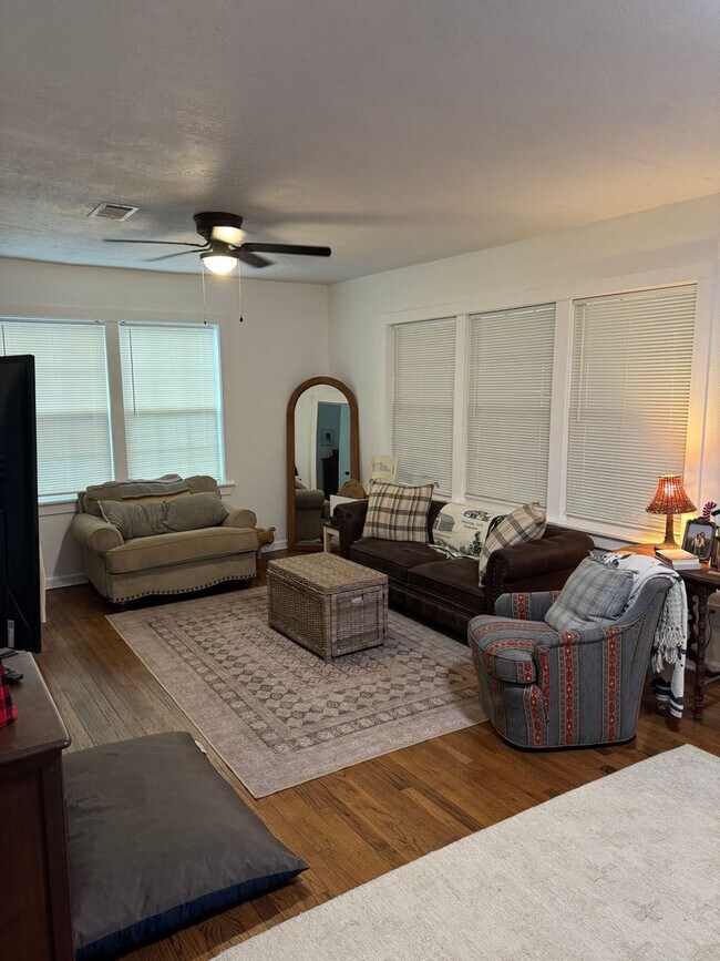 1300 Antone St, Bryan, TX 77803 - photo 7