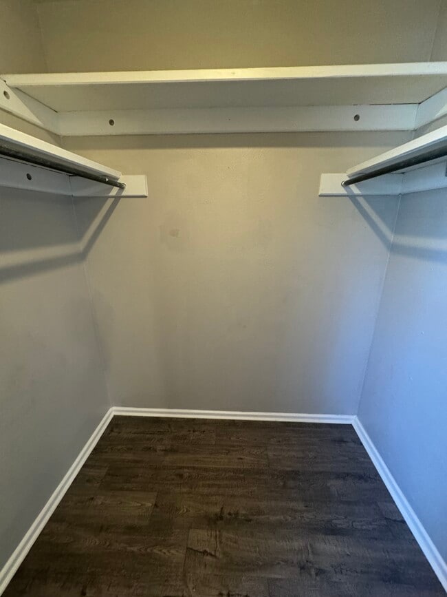 2103 49th St unit D, Lubbock, TX 79412 - photo 7