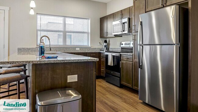 9906 Runway Dr unit 2569-301, Indianapolis, IN 46234 - photo 6