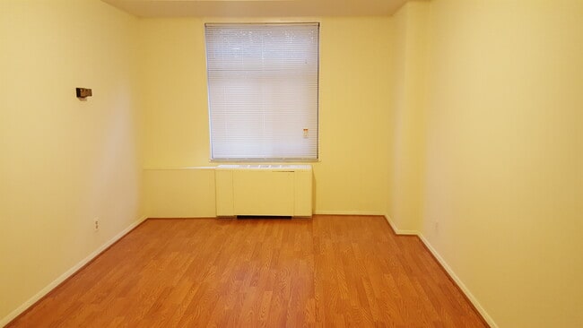 Huge bedroom