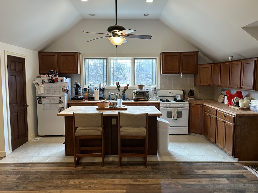 Kitchen with island