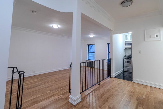 340 E 50th St unit 1b, New York, NY 10022 - photo 3