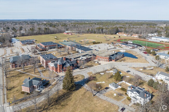 Thornton Academy has a spacious campus in East Saco, ME.
