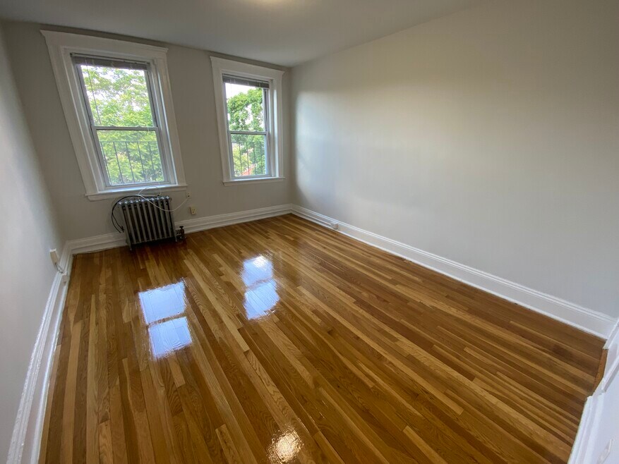 258 Chestnut Hill Ave unit 1, Brighton, MA 02135 - photo 1