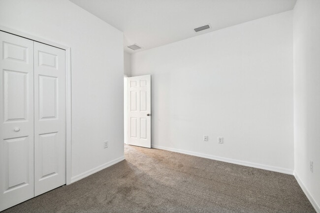 888 Hillshire Place unit 36501772, Spring Hill, FL 34609 - photo 5