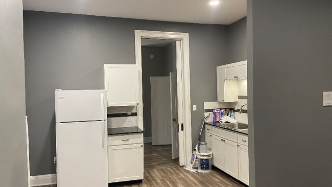 206 Carlisle St unit 1, Hanover, PA 17331 - photo 5