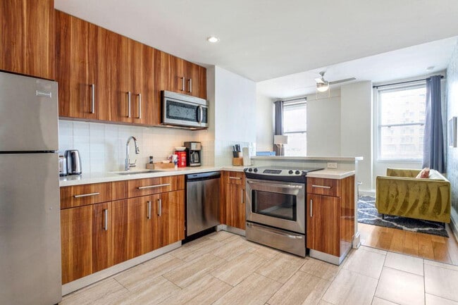 925 Common St unit ID1267014P, New Orleans, LA 70112 - photo 3