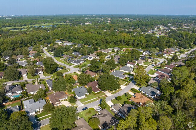 Beach and Hodges blends suburban living with easy coastal access.