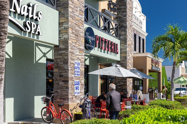 Wyndemere residents will find a diverse selection of eateries and retail on Pine Ridge Road.