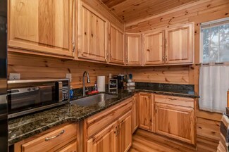 291 Brunswick St Unit 2, Old Town, ME 04468