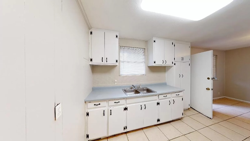 5687 Atlee Ave, Jacksonville, FL 32205 - photo 1