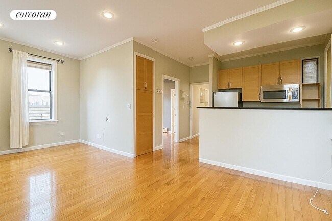 206 E 124th St, New York, NY 10035 - photo 5